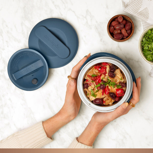 Crock-Pot Electric Lunch Box 20-Ounce Portable Food Warmer Black Licorice Perfect for Travel On-the-Go & Office Use | Stylish Spill-Free & Dishwasher-Safe | Ideal Men & Women's Gifts