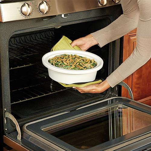 Crock-Pot Small 2.5 Quart Casserole Slow Cooker in White/Blue, Enjoy Eye-Catching Quick Meals, Durable and Compact